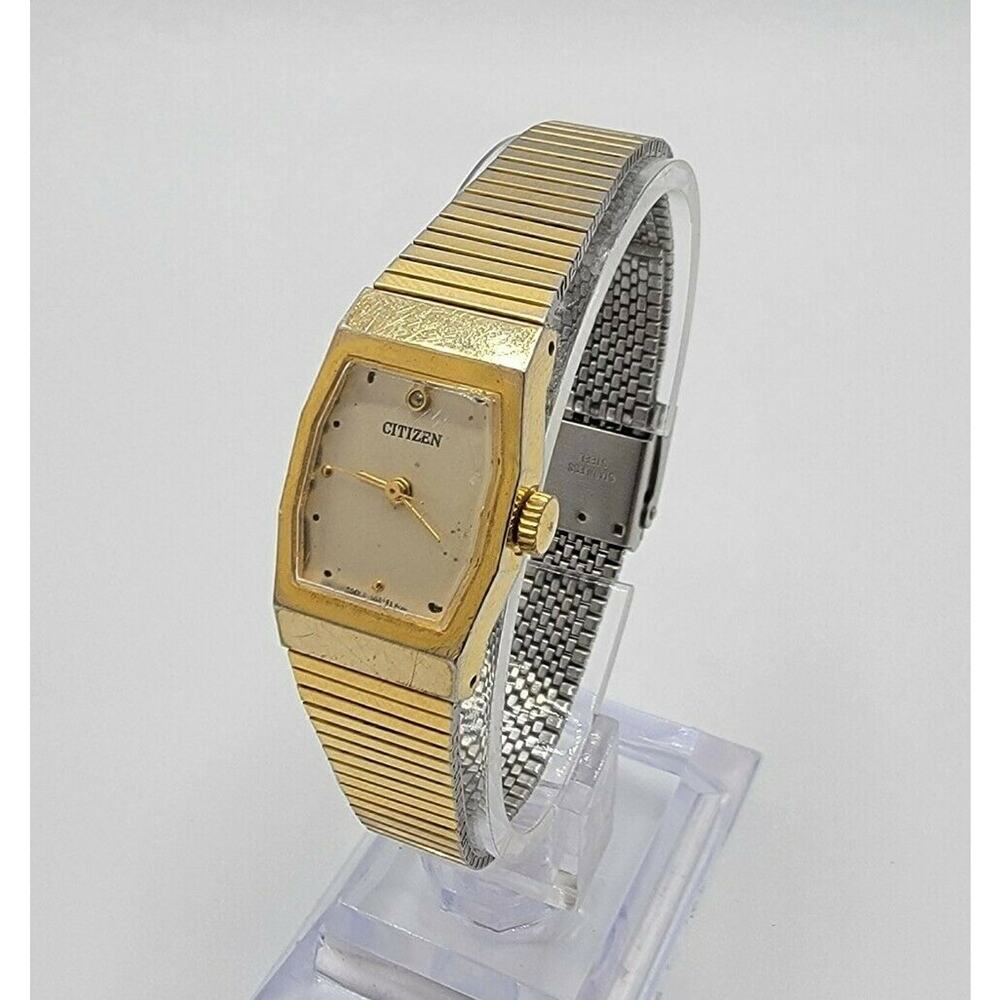 Ladies Vintage Citizen Manual Wind 75-4064 Gold Tone Stainless Steel Watch